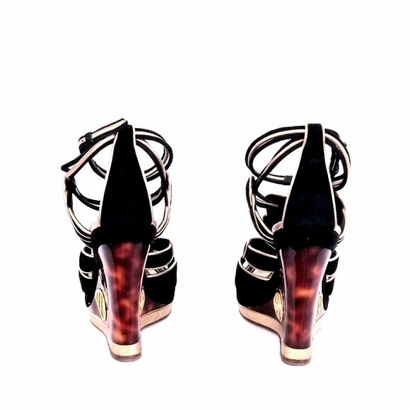 Louis Vuitton Runway Limited Edition Black Wedge - Picture 5 of 5